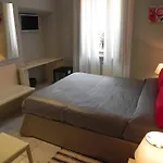 Maison d'hôtes Campanile Suites-alloggio Turistico